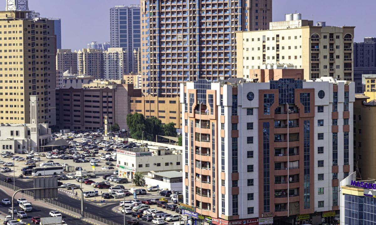 Cheapest UAE free zones in 2026 – aerial view of UAE urban skyline