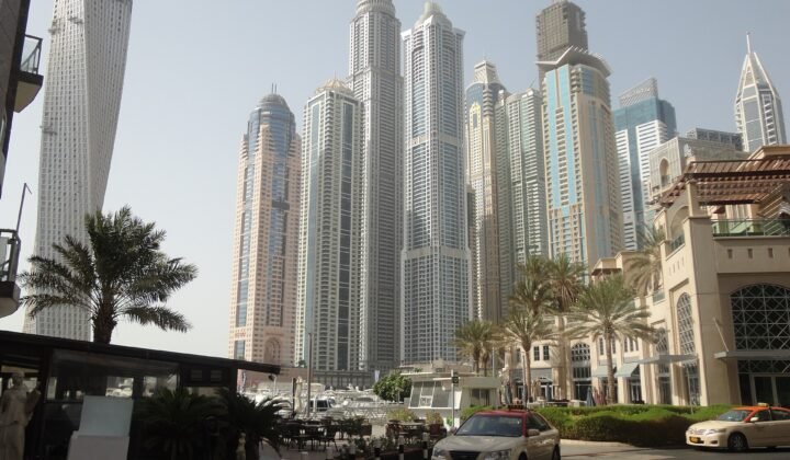 Dubai Internet City free zone office towers, where free zone companies file manager change amendments