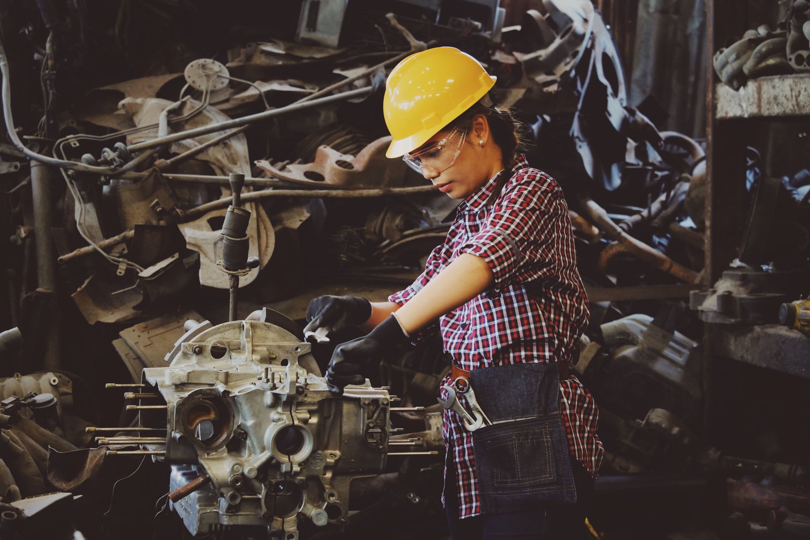 UAE Free Zone Manufacturing Licence 2026: Activities, Costs and Setup Guide