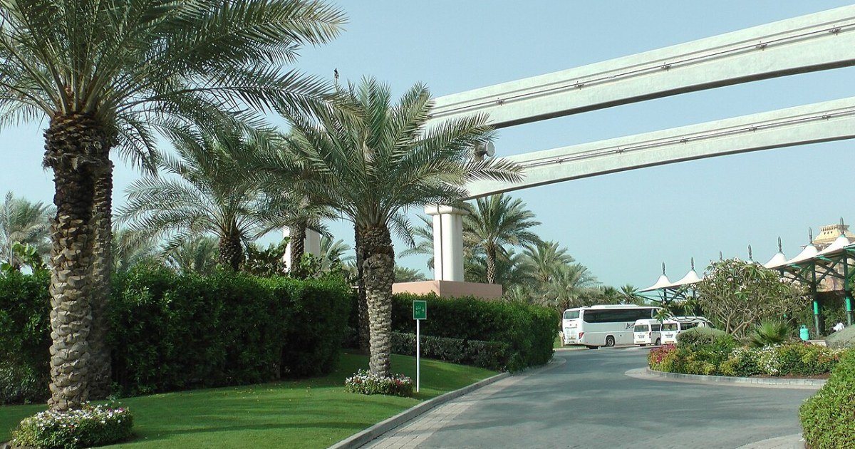 Comprehensive Guide to Office & Residential Leasing in UAE Free Zones